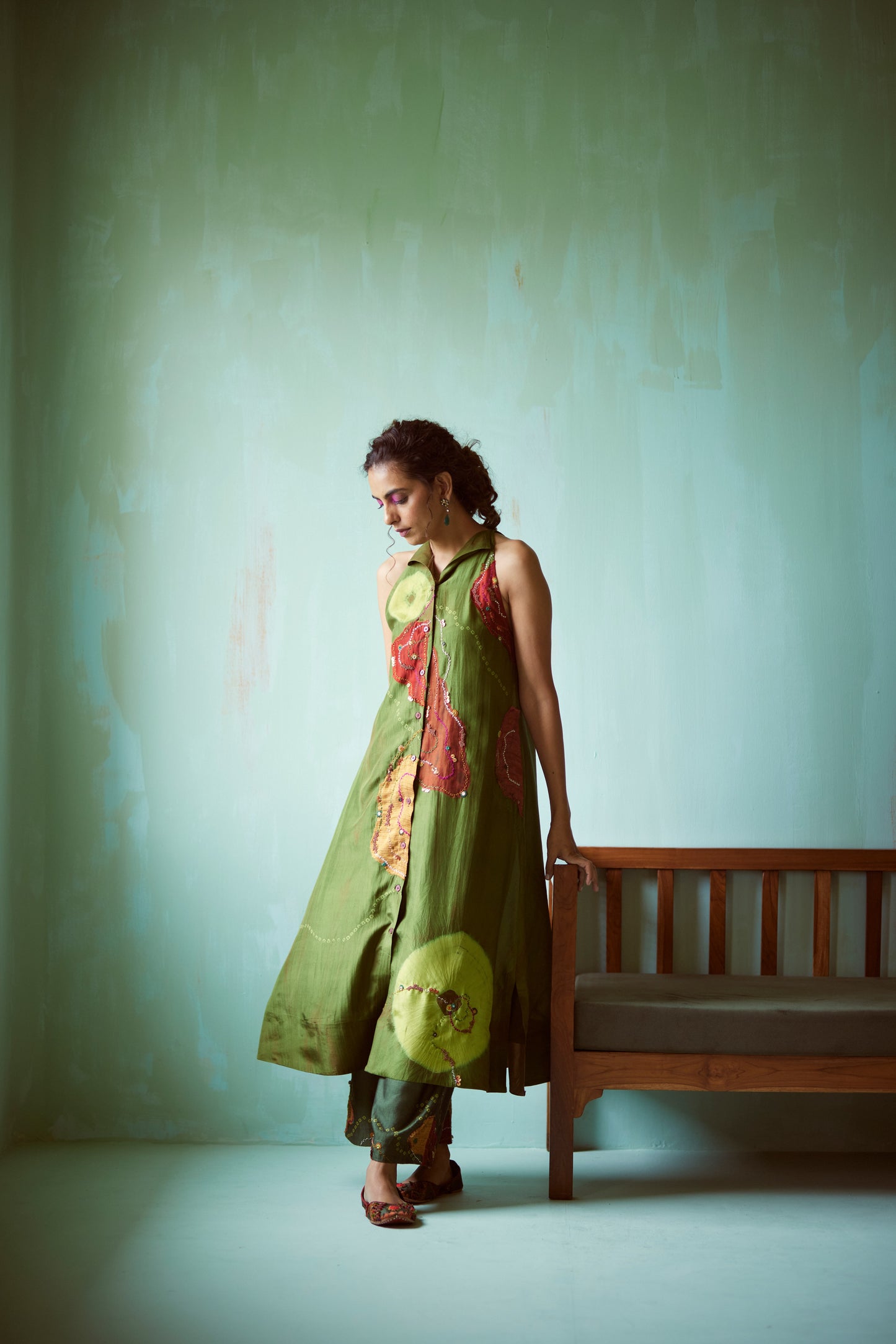 Green Hand Embroidered Bandhani Tunic Set