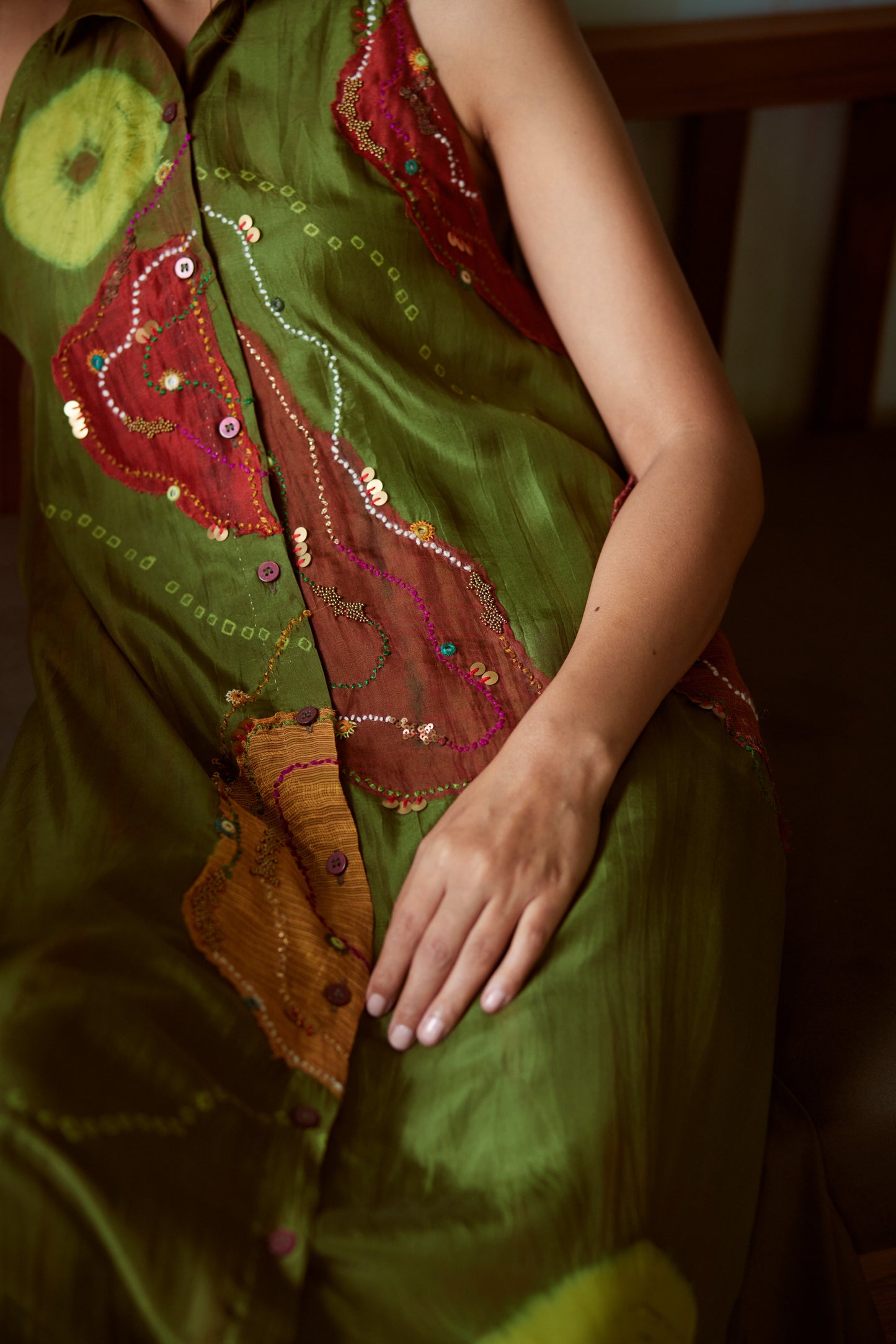 Green Hand Embroidered Bandhani Tunic Set