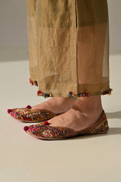 Gulab Jutti