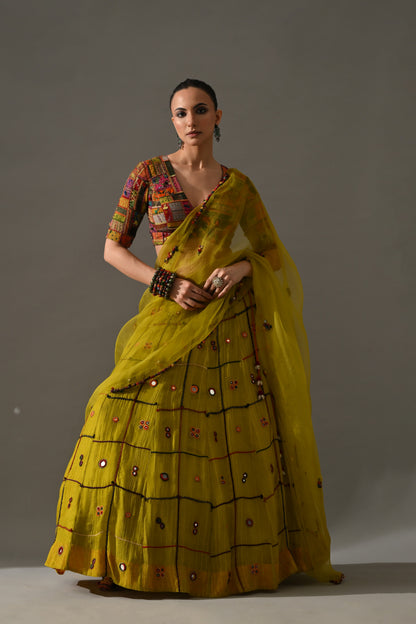 Aaina Lehenga Set