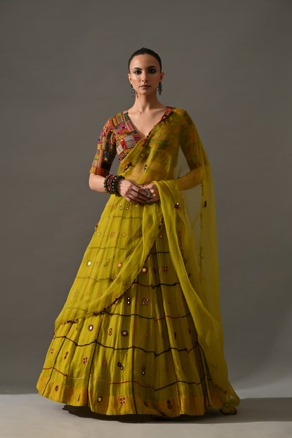 Potli Button Dupatta