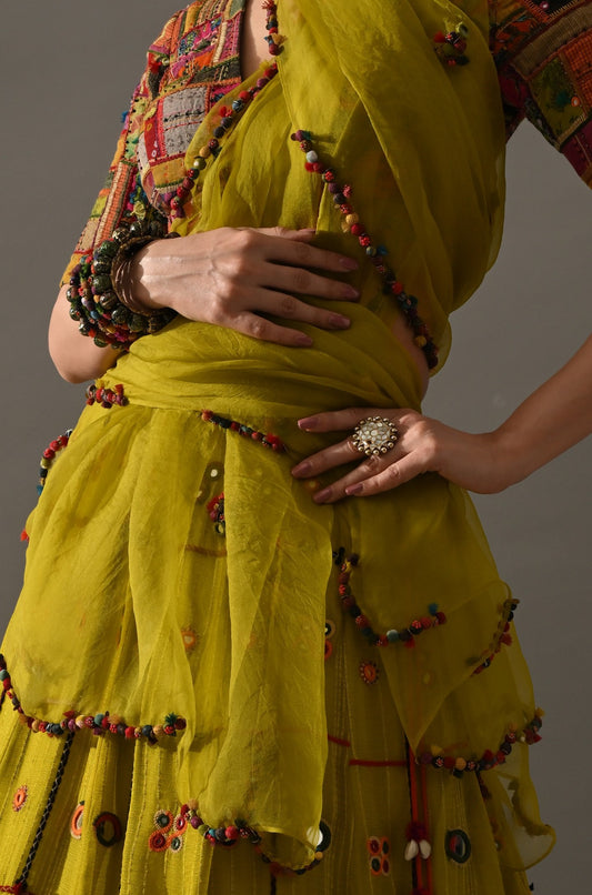 Potli Button Dupatta