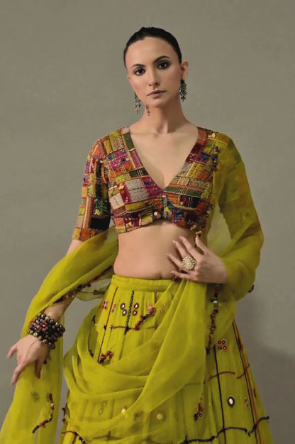 Aaina Lehenga Set